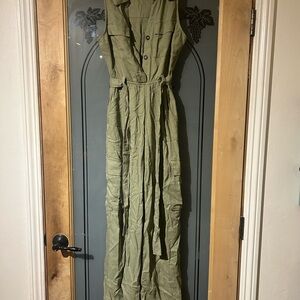 NWT Monteau Los Angeles Small Olive Green Jumpsuit